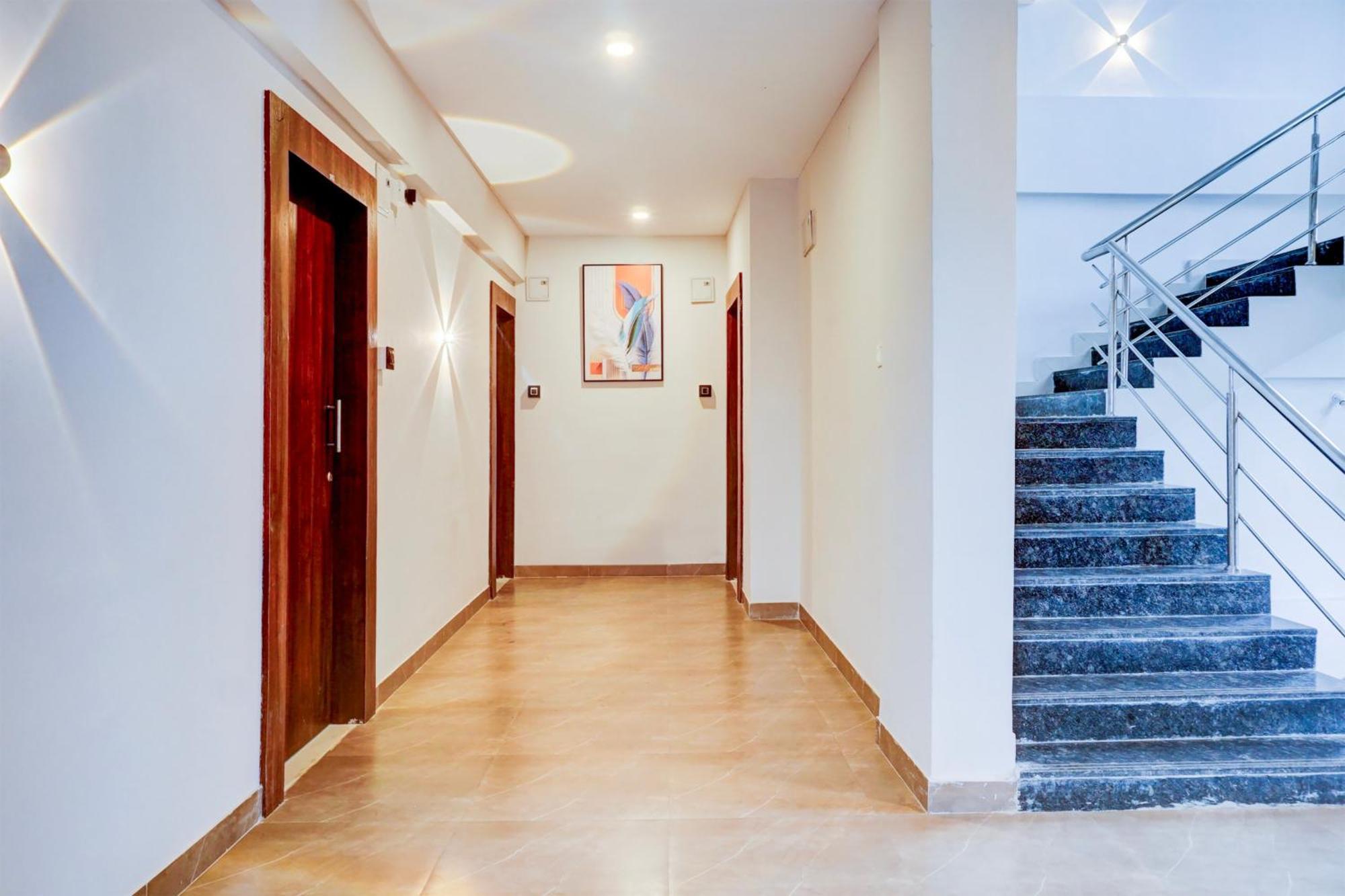 Hotel O Atithi Executive Méribel Village Dış mekan fotoğraf