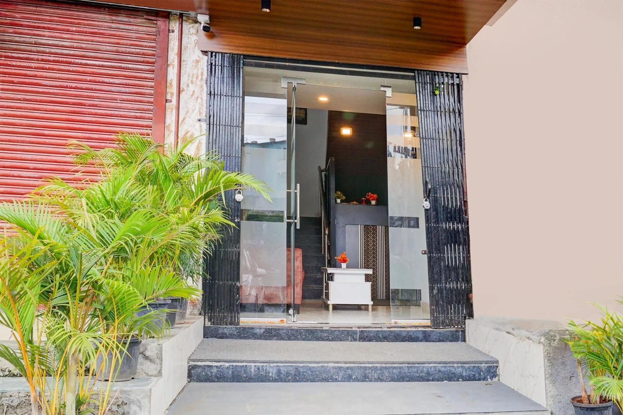 Hotel O Atithi Executive Méribel Village Dış mekan fotoğraf